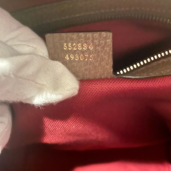 NEW Gucci X Disney Donald Duck Small Backpack - Picture 9 of 13